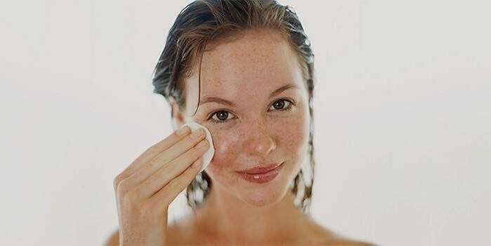application of oil for facial skin rejuvenation
